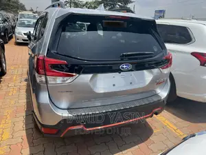 Subaru Forester 2018 Silver