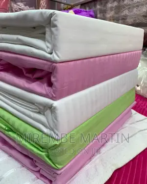 Hotel Collection Bedsheets With Two Pillowcases