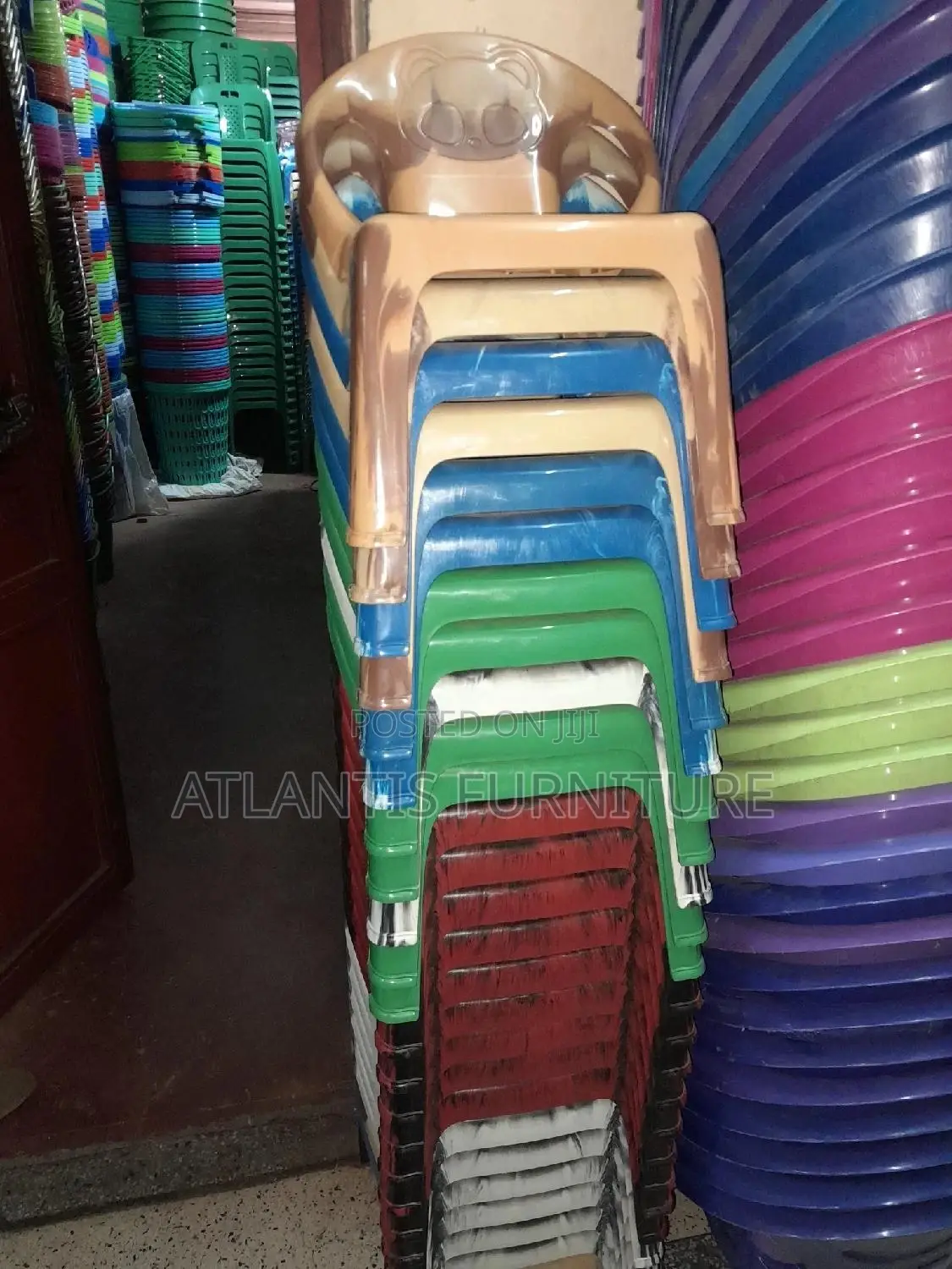Kids Cheep Plastic Chair
