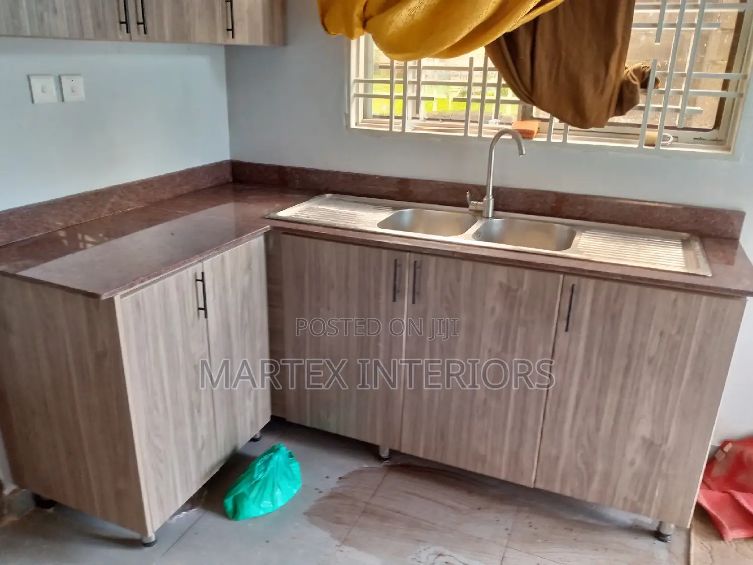 Imperial Red Granite for Kitchen Worktop