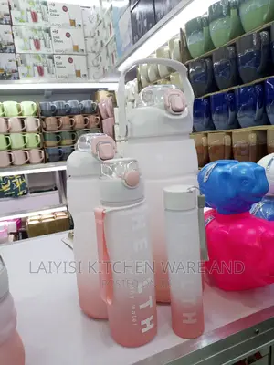 Aset Of 4 In 1 Adult And Kids Acrylic No Breakable Bottles