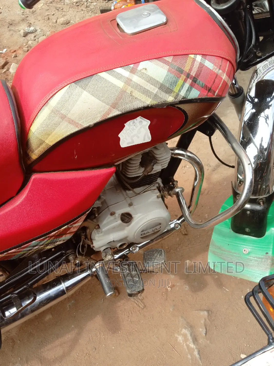 Bajaj Boxer 2022 Red