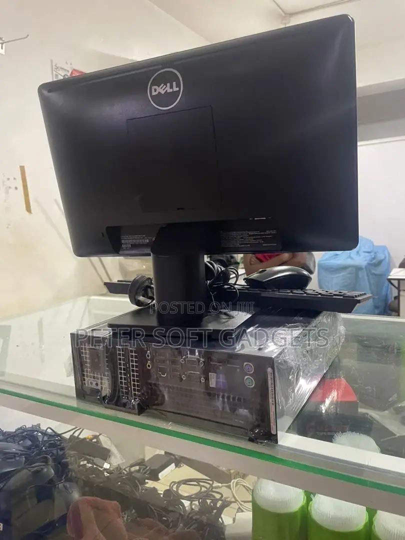 Desktop Computer Dell OptiPlex 9020 8GB Intel Core I5 HDD 500GB