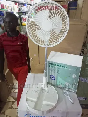 Rechargeable Foldable Fan