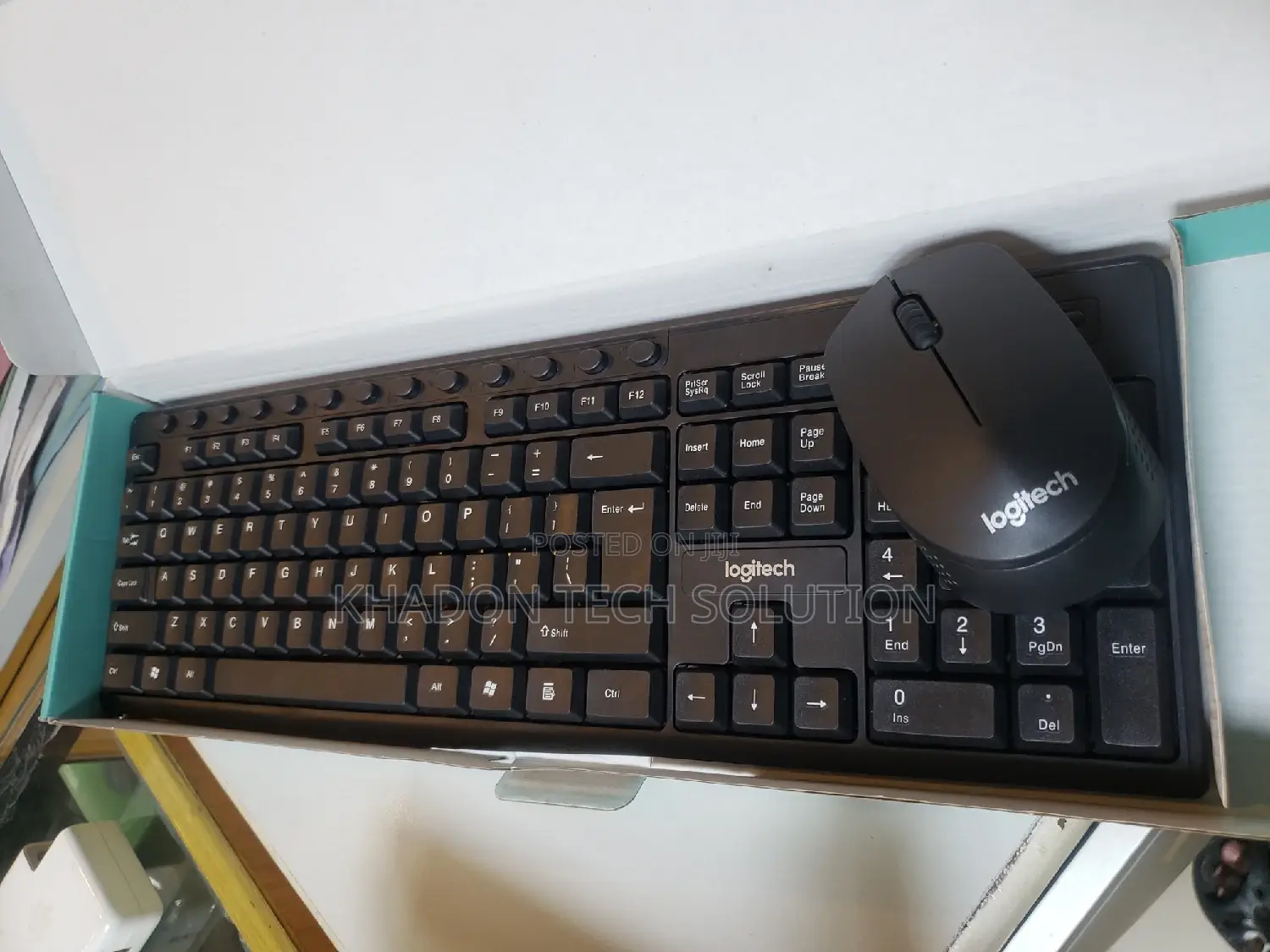 Gaming Logitech Wireless Keyboard