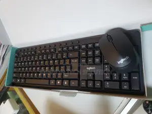 Gaming Logitech Wireless Keyboard