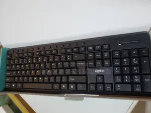 Gaming Logitech Wireless Keyboard