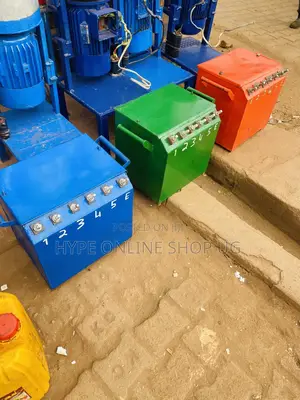 Photo - Electrical Lucky Welding Machine