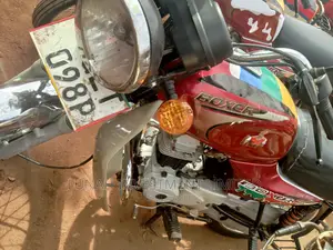 Bajaj Boxer 2023 Red