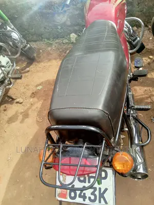 Bajaj Boxer 2023 Red