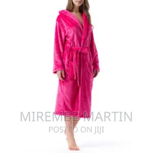 Super Soft Hooded Bathrobe