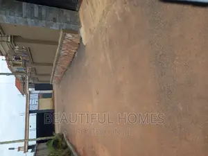 Furnished 5bdrm Duplex in Kira Wealthy Estate for sale