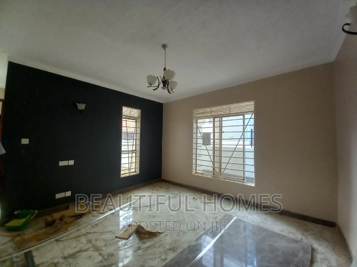 Furnished 4bdrm Duplex in Kira All Tarmack for sale