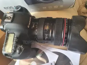 Canon Eos 5d Mark Iii With 24-105mm Lens