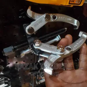 Ingco Industrial Three Jaws Gear Puller 3" CR-V