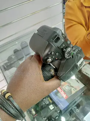 Nikon 5300