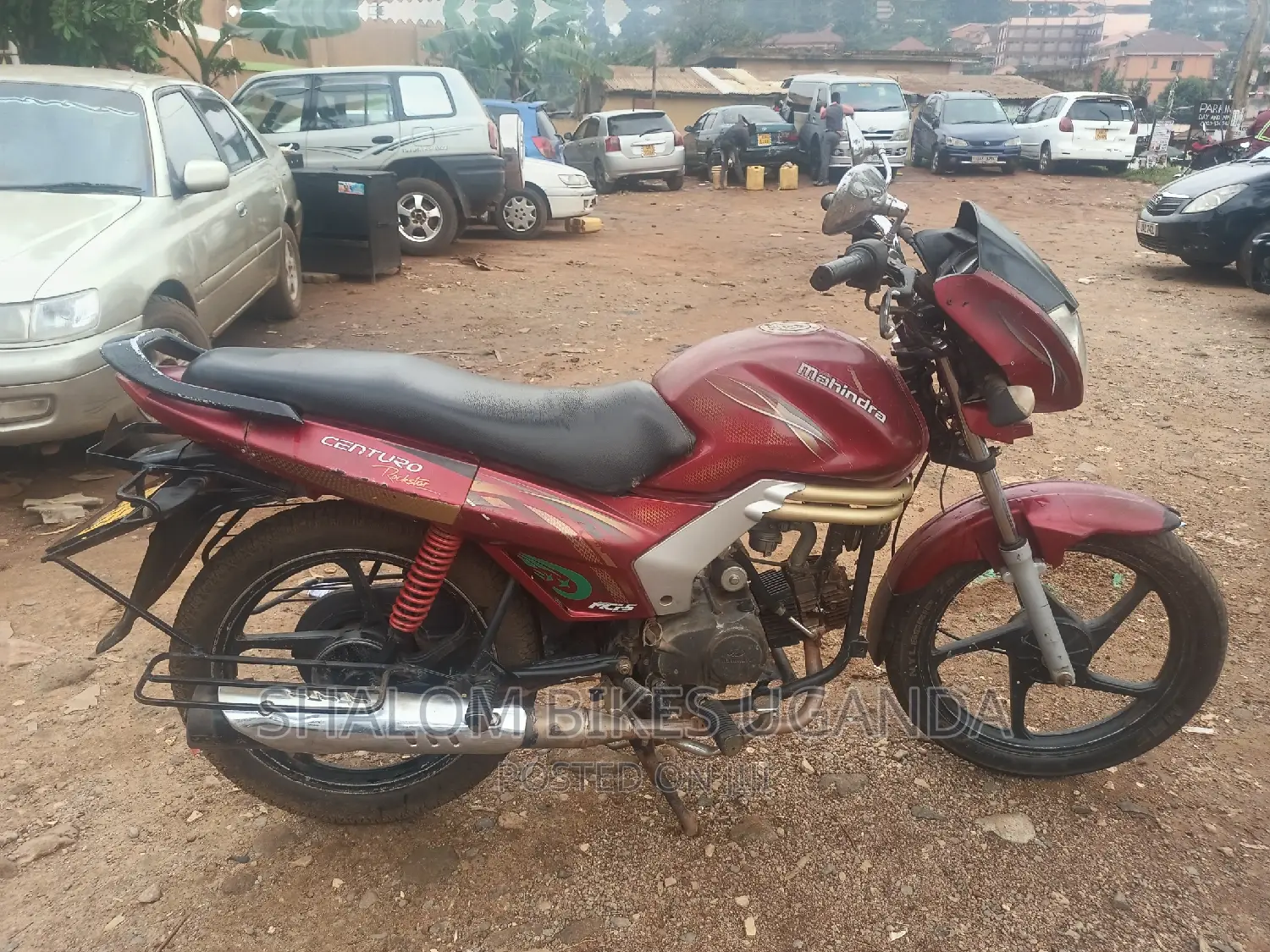 Mahindra Centuro 2014 Red