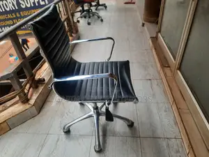 Leathered Short Back Chair