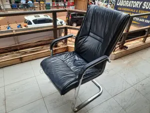 Second Hand Eexecutive Visitors Chair