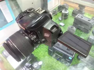 Canon Eos 650d.