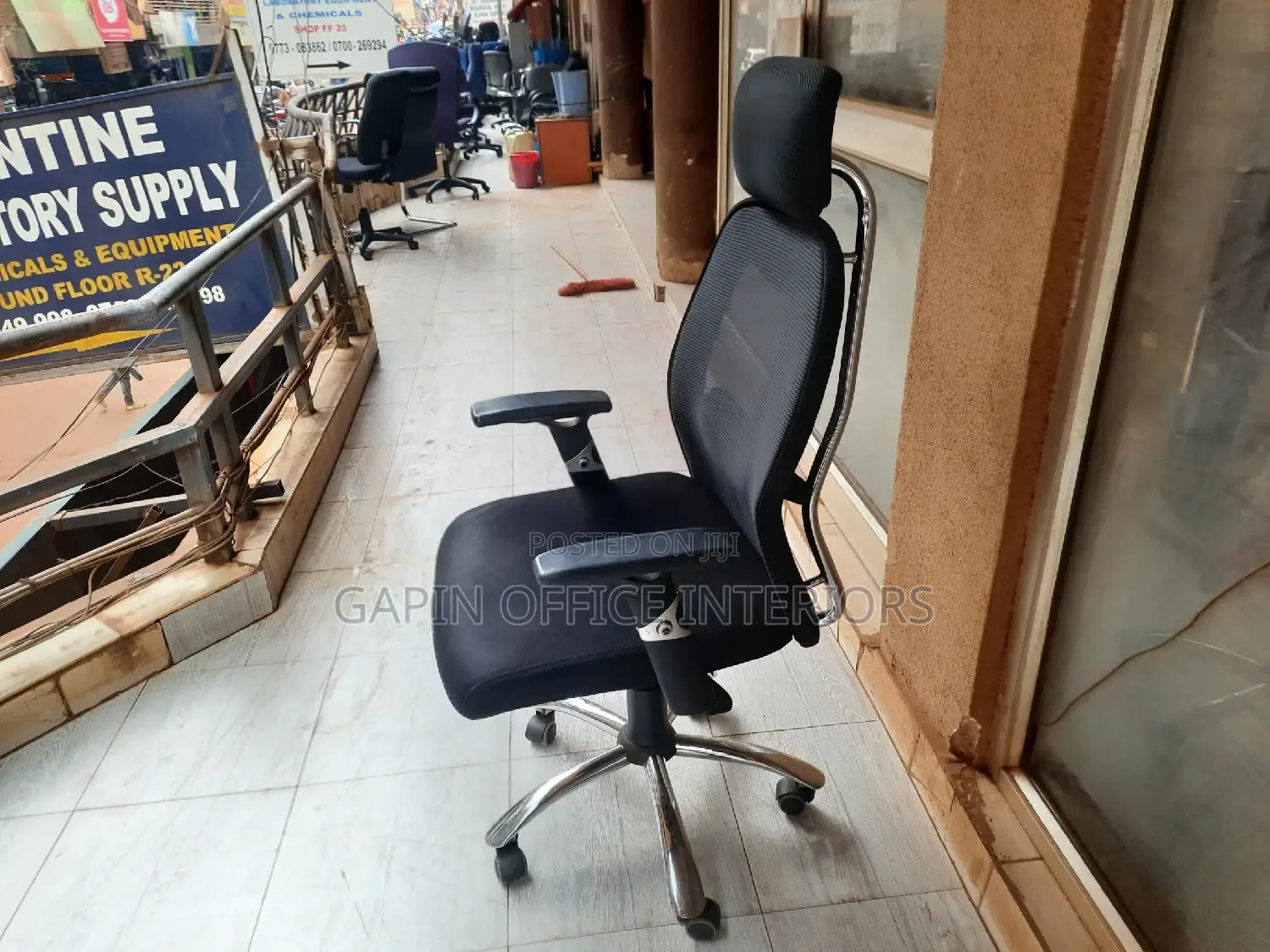 Executive Office Headrest Chair