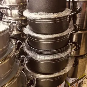 Non Stick Serving Dish