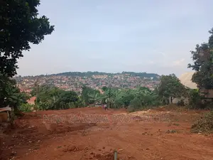 Verybeautiful Plot Quicksale Heart of Najanankumbi Ntebe Rd