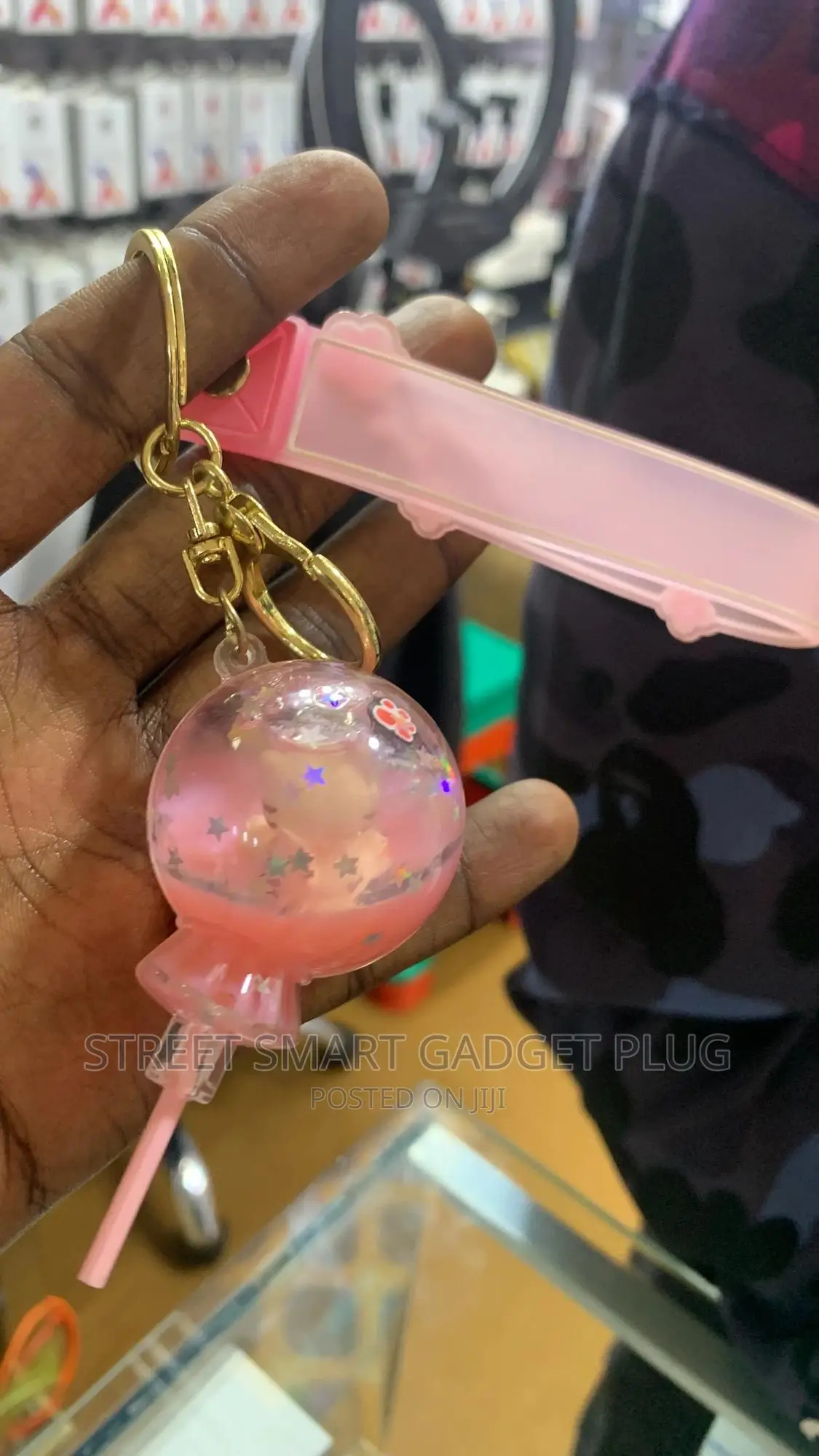 Dolly Gimmick Holders
