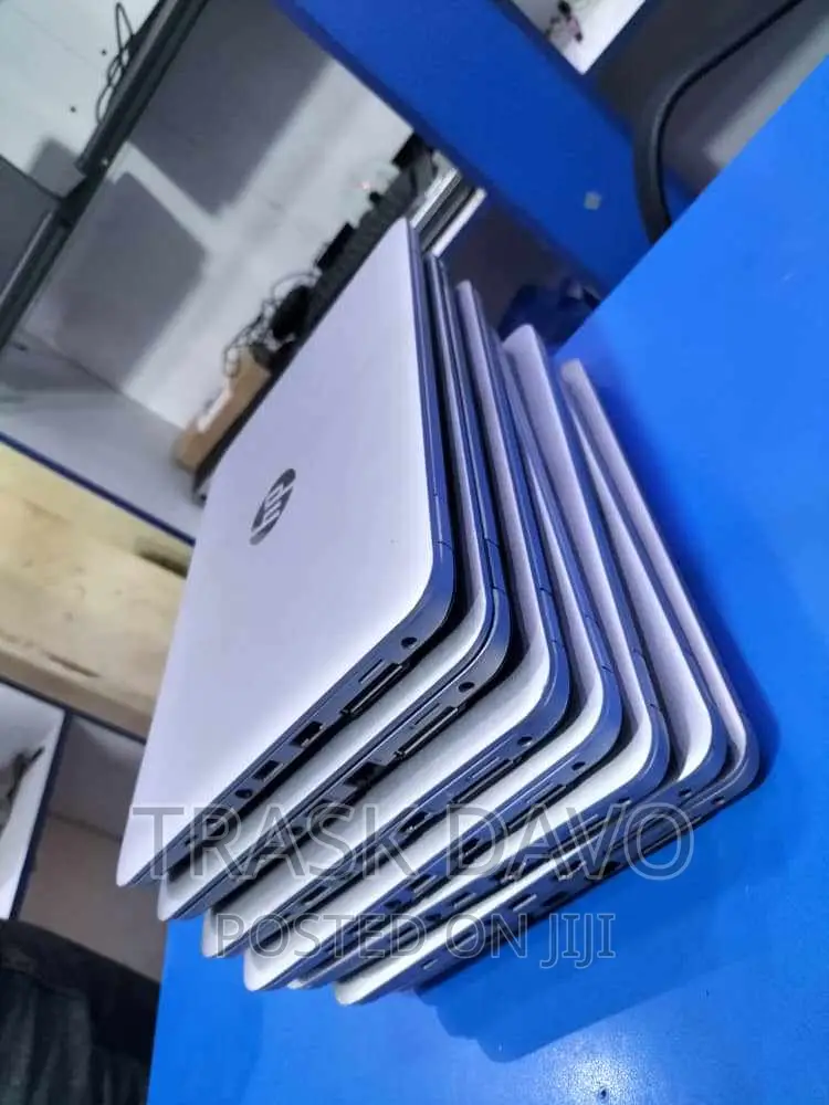 Laptop HP EliteBook 820 G3 8GB Intel Core I5 SSD 256GB