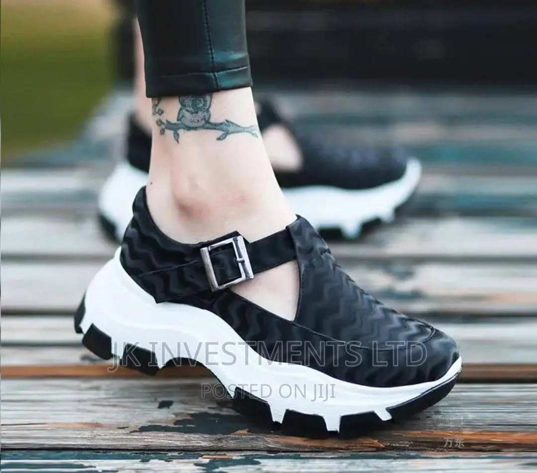 Ladies Sneakers