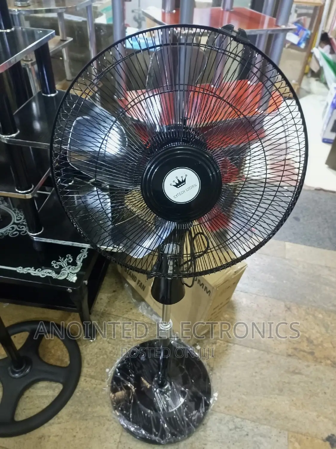 Stand Fans Black