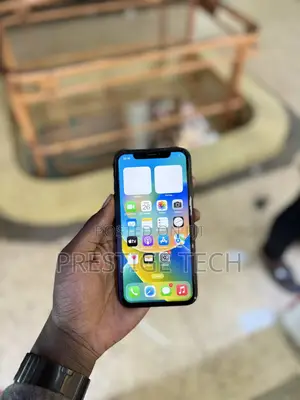 Apple iPhone 11 64 GB Yellow