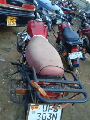 Hunter Bobber 350cc 2023 Red
