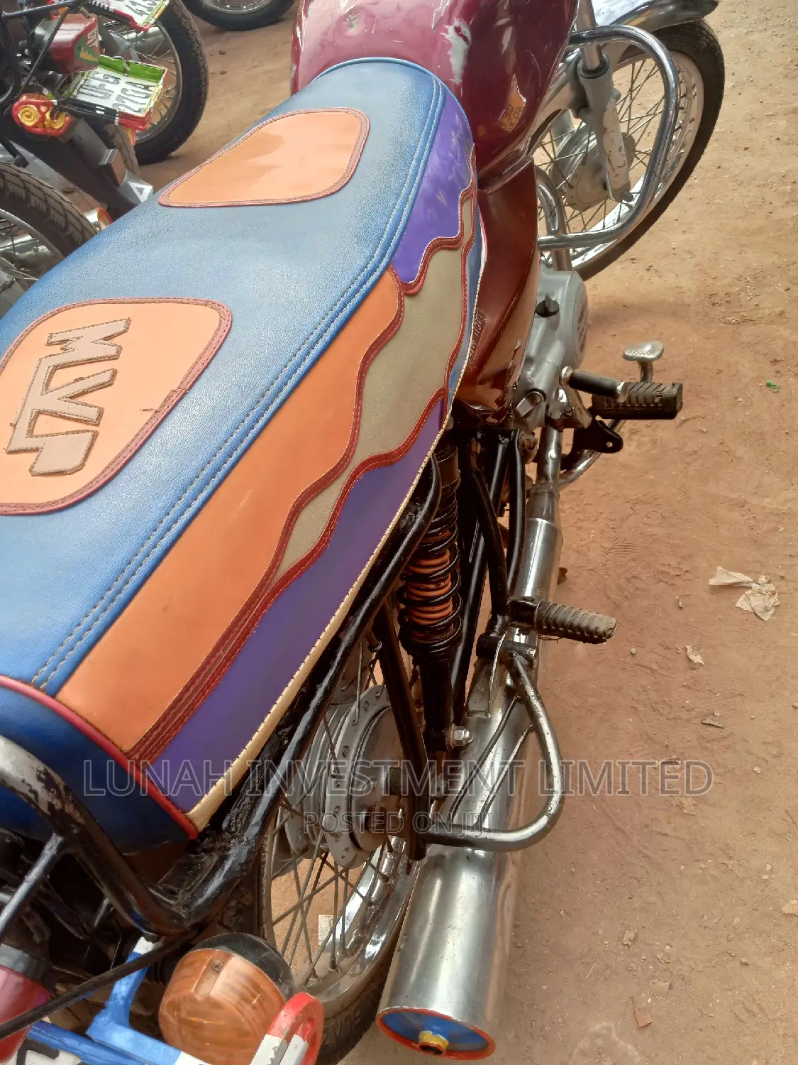 Bajaj Boxer 2022 Red