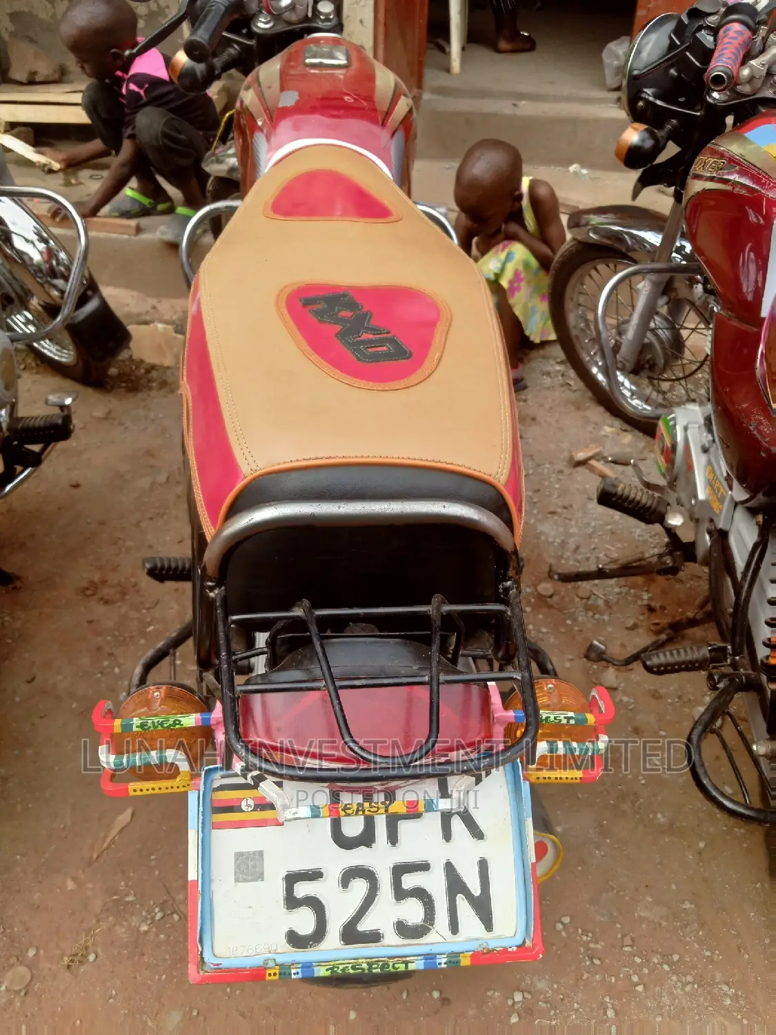 Bajaj Boxer 2022 Red