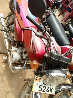 Bajaj Boxer 2022 Red