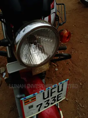 TVS HLX 125 2023 Red
