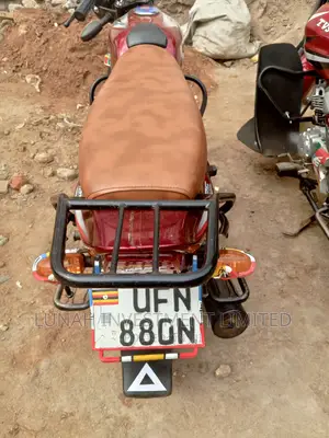 Bajaj CT 110X 2023 Red