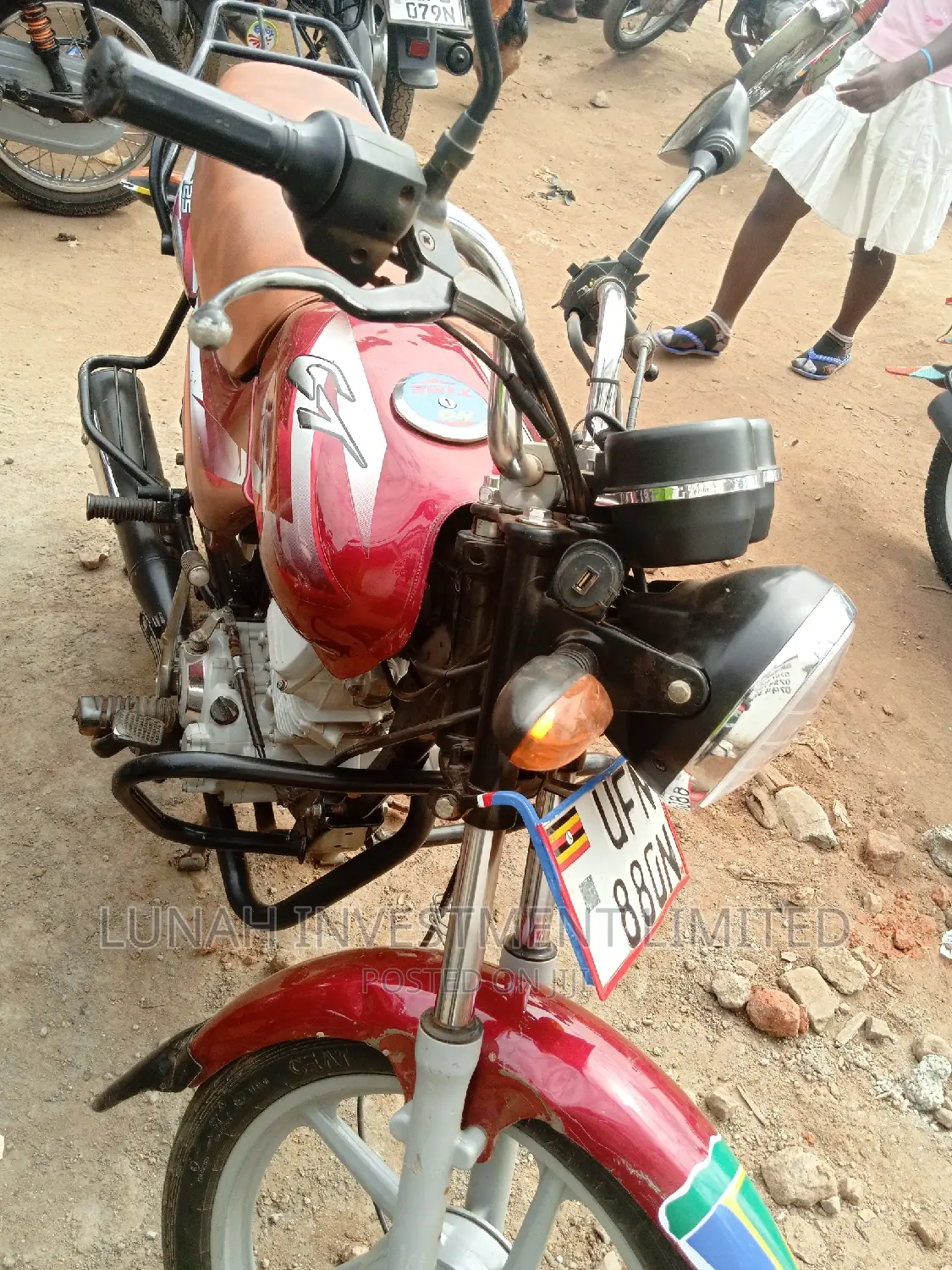 Bajaj CT 110X 2023 Red