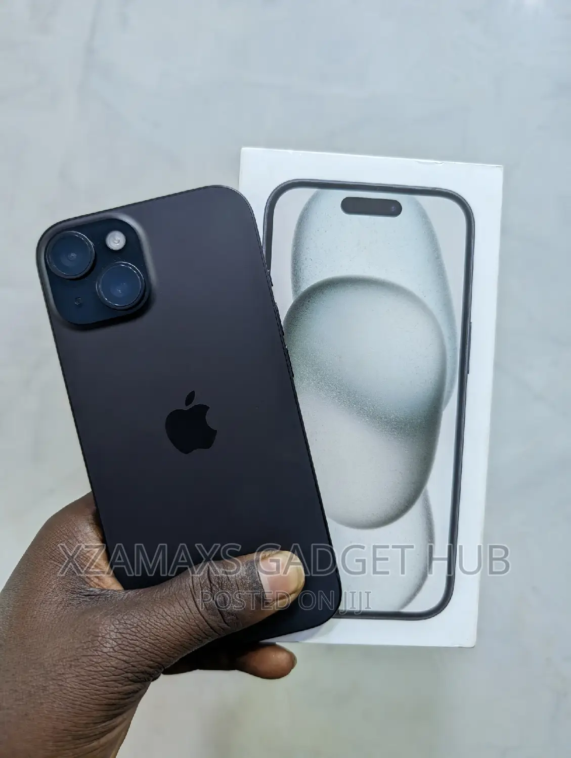 New Apple iPhone 15 128 GB Black