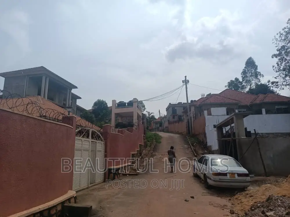 Furnished 6bdrm Mansion in Kisaasi All Tarmack, Central Division