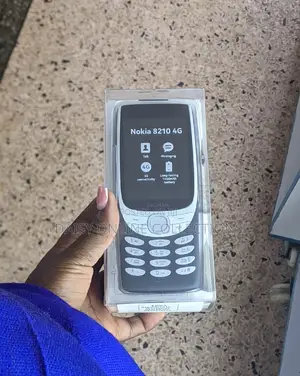 New Nokia 8210 4G Black