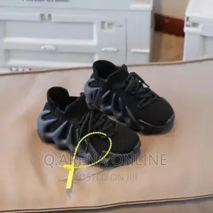 Amazing YEEZY 450 KIDS Shoewear Fashion Sneakers Sizes 25-37