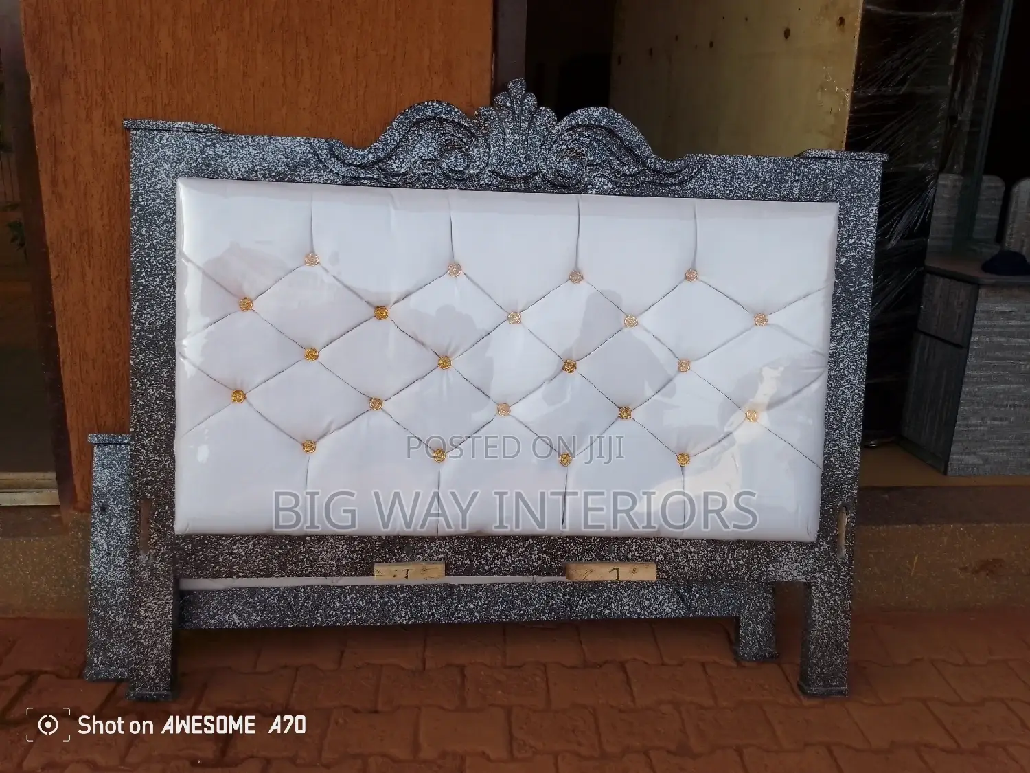 White and Gray 5by6 Leather Bed R1
