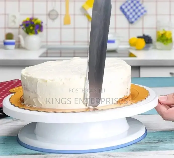 Cake Decorating Turntable