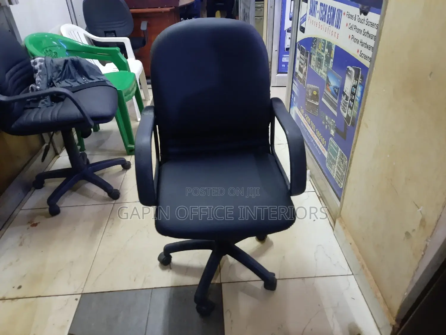 Leathered Office Chair for Sale