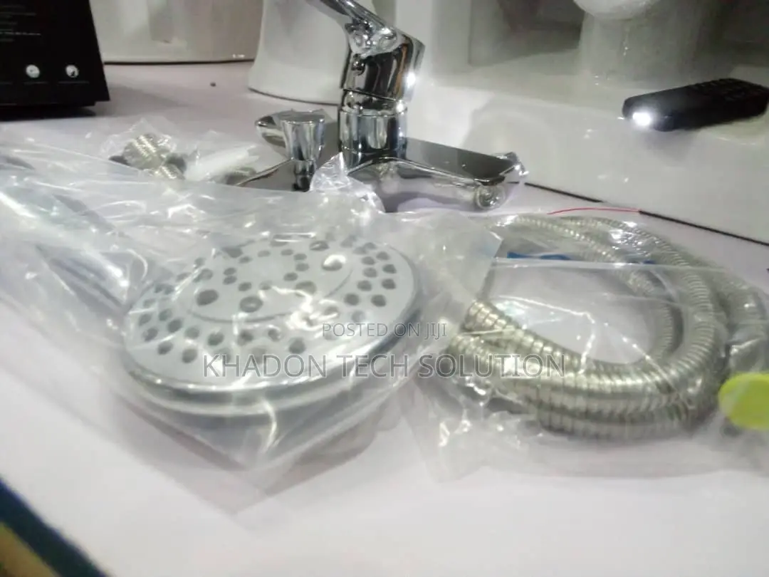 Brill Bath Mixer