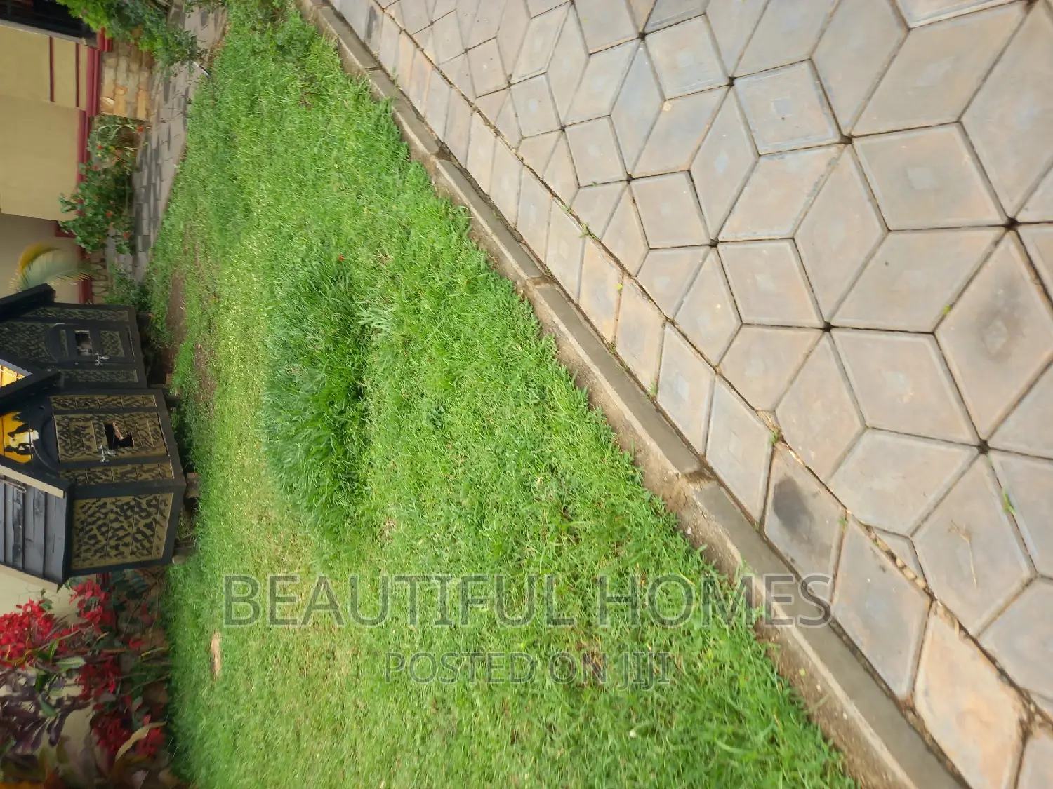 Furnished 6bdrm House in Kiwatule Recreation, Nakawa for sale