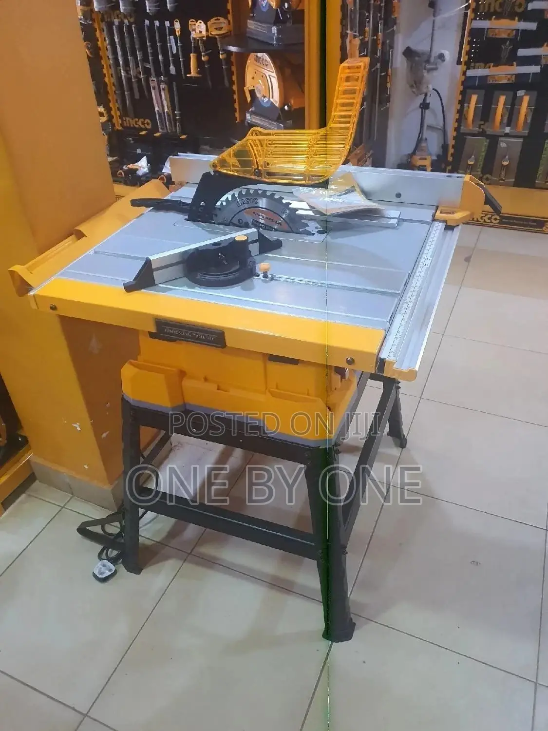 Ingco 10" Table Saw 2600W