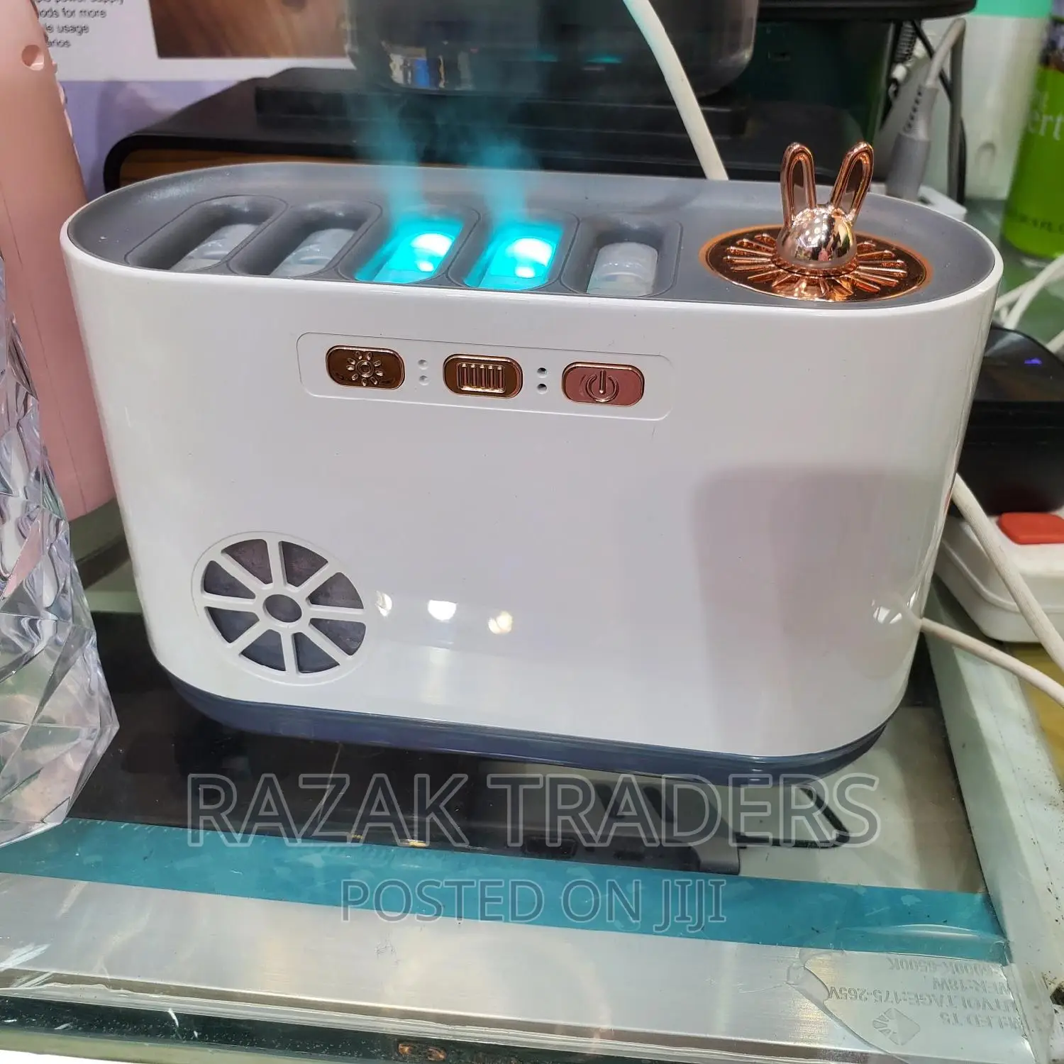 700ml Aromatherapy Diffuser RGB Color Changing Humidifier